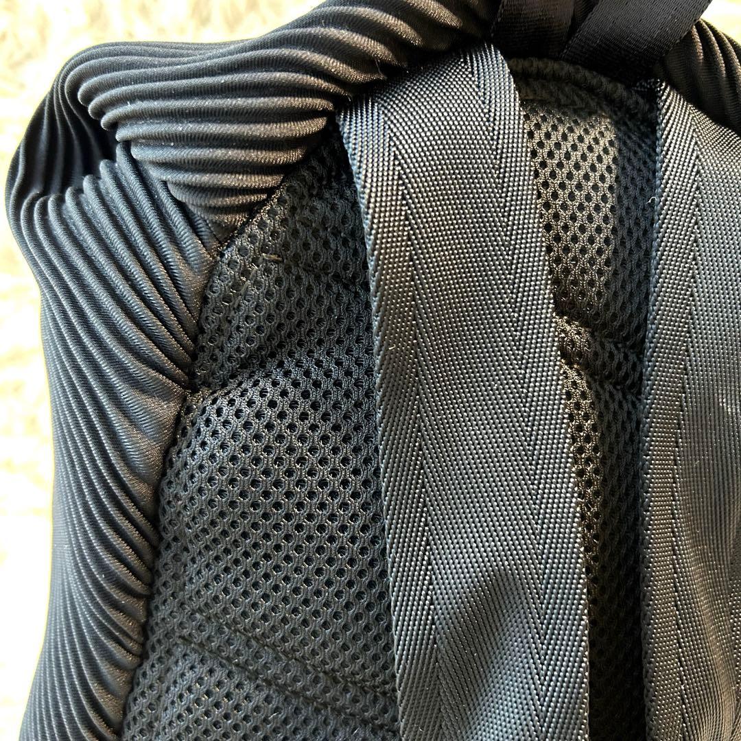 プリーツプリーズ イッセイミヤケ バイアス リュック バックパック ブラック