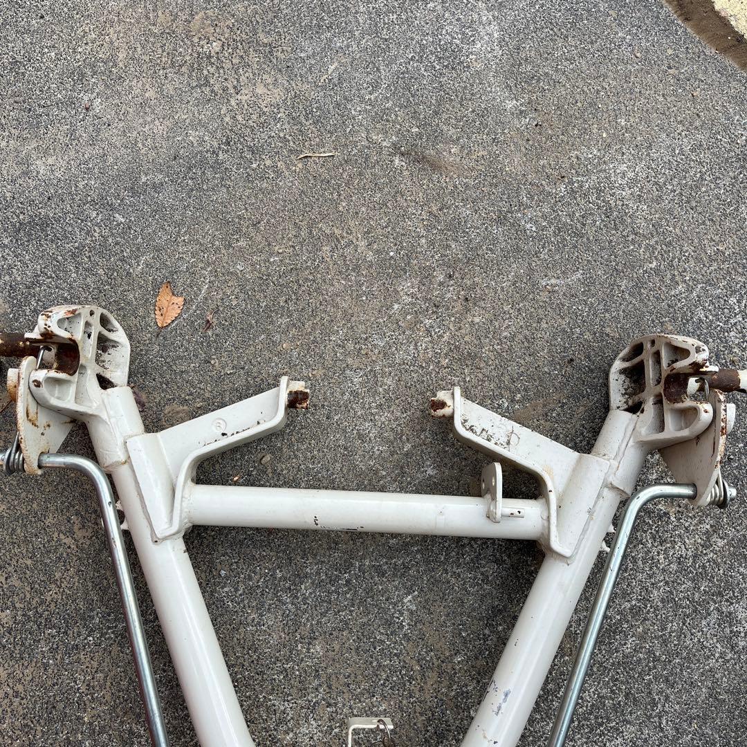 トラクター　ヒッチ　クイックヒッチ　アタッチメント　パーツ　農機具部品