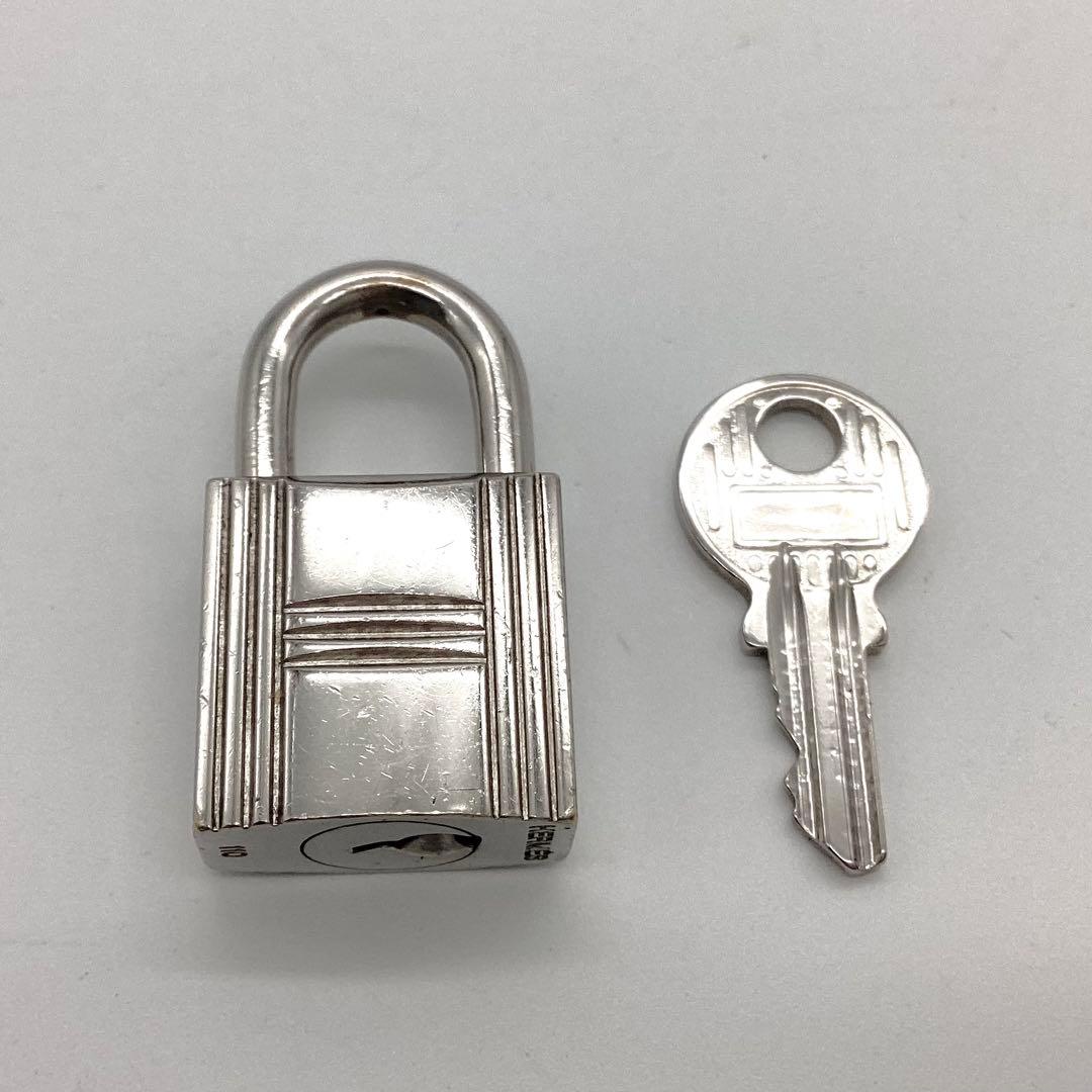 ⭐️極美品⭐️エルメス　カデナ　パドロック　鍵　no.110 シルバー　男女共用