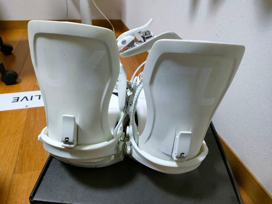 FLUX XFビンディング ホワイト M