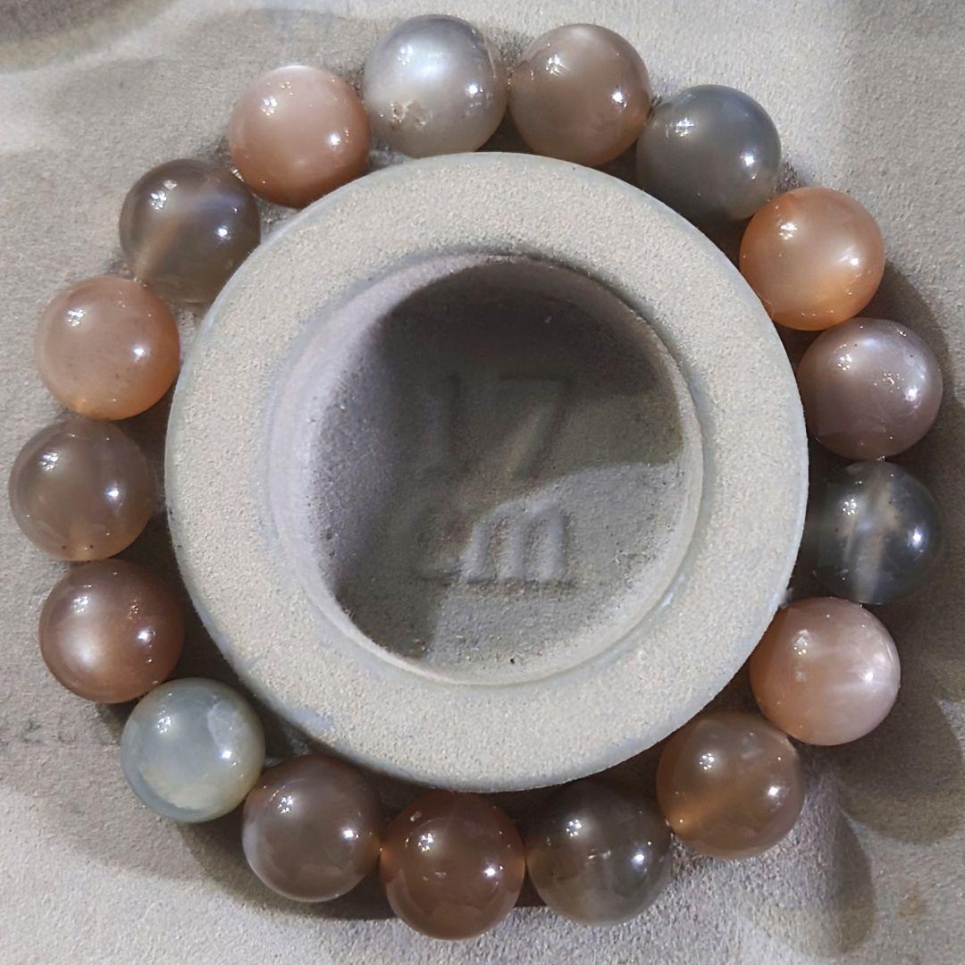 ★リッチマルチカラームーンストーン 12.5ミリ珠 ブレスレットC(SA+)