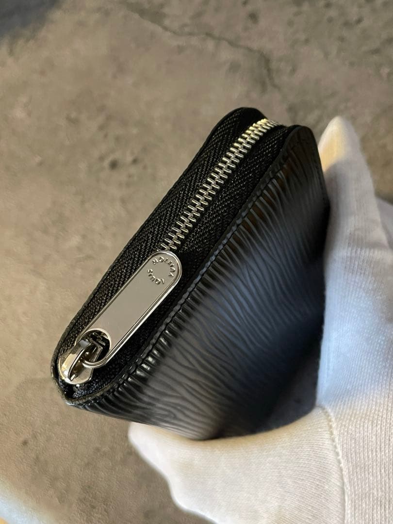 LOUIS VITTON M60152 ジッピーパース　エピ