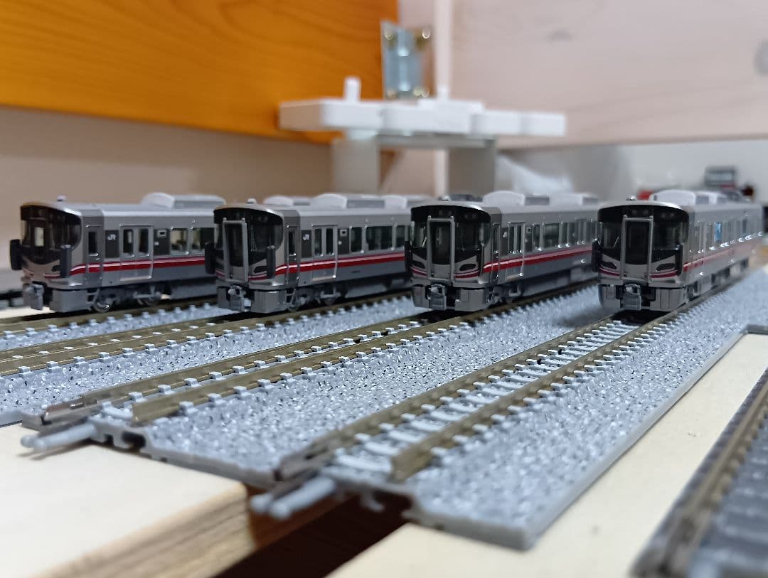 TOMIX JR521-100系近郊電車(七尾線)基本・増結セット