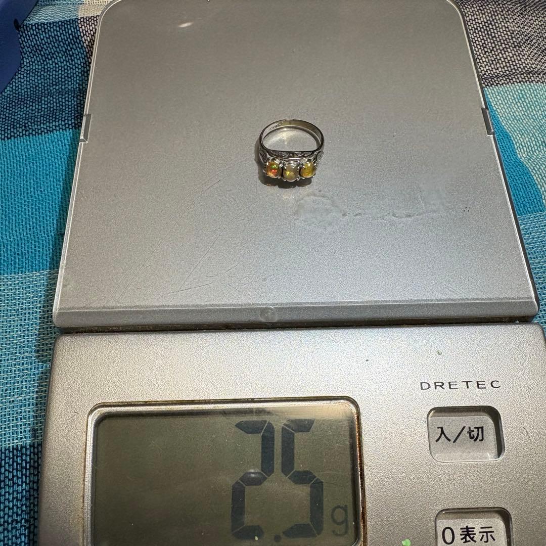 K14WG オパール3石 リング 約2.5g 箱あり