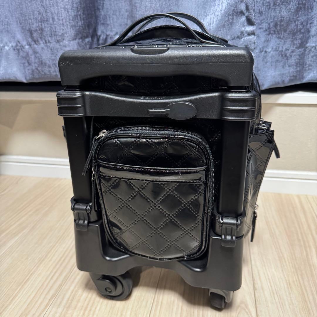 【美品】SWANY キャリーバッグ エナメル レディース