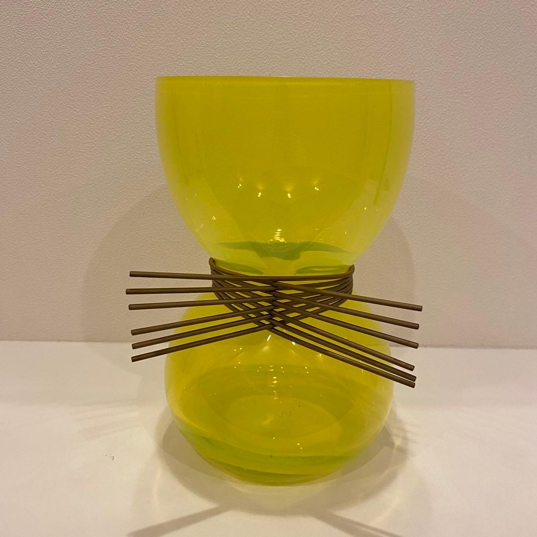 【Cassina IXC.】フラワーベース　Vanessa Mitrani