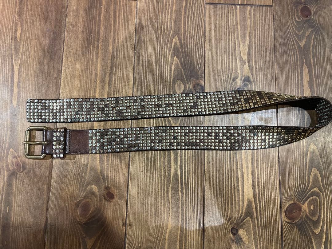 HTCブラウンレザー メタルスタッズ ベルト