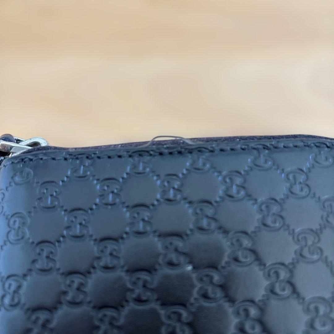 Gucci ブラックレザー 長財布 GGパターン