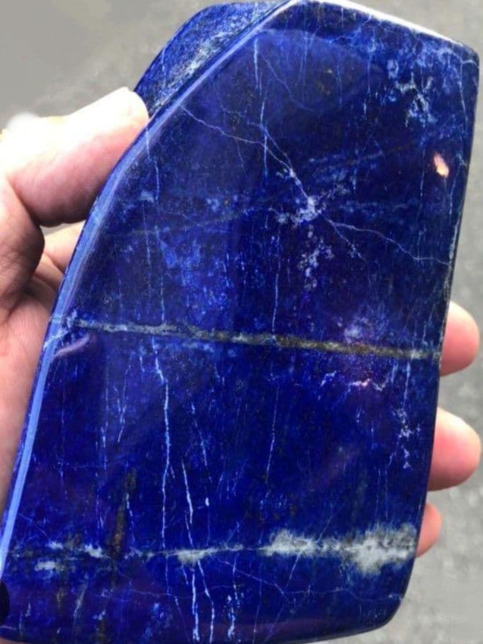 特別価格 ラピスラズリ 約745g アフガニスタン産 天然無着色 磨き原石