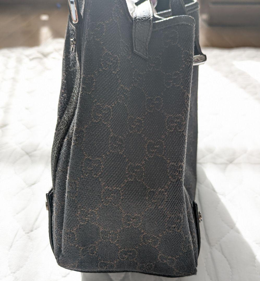 GUCCI GG柄ダークグレー トートバッグ　 袋 取り扱いガイド付き