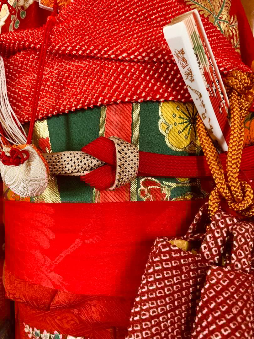 七五三　三歳の女の子のお支度　正絹お宮参り初着　襦袢まで全て正絹お着物フルセット