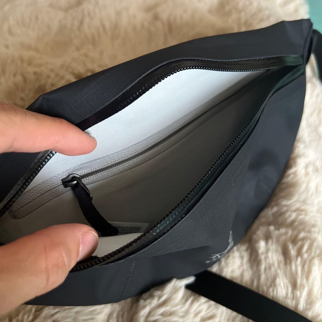 バッグ ARC'TERYX Granville Crossbody Bag