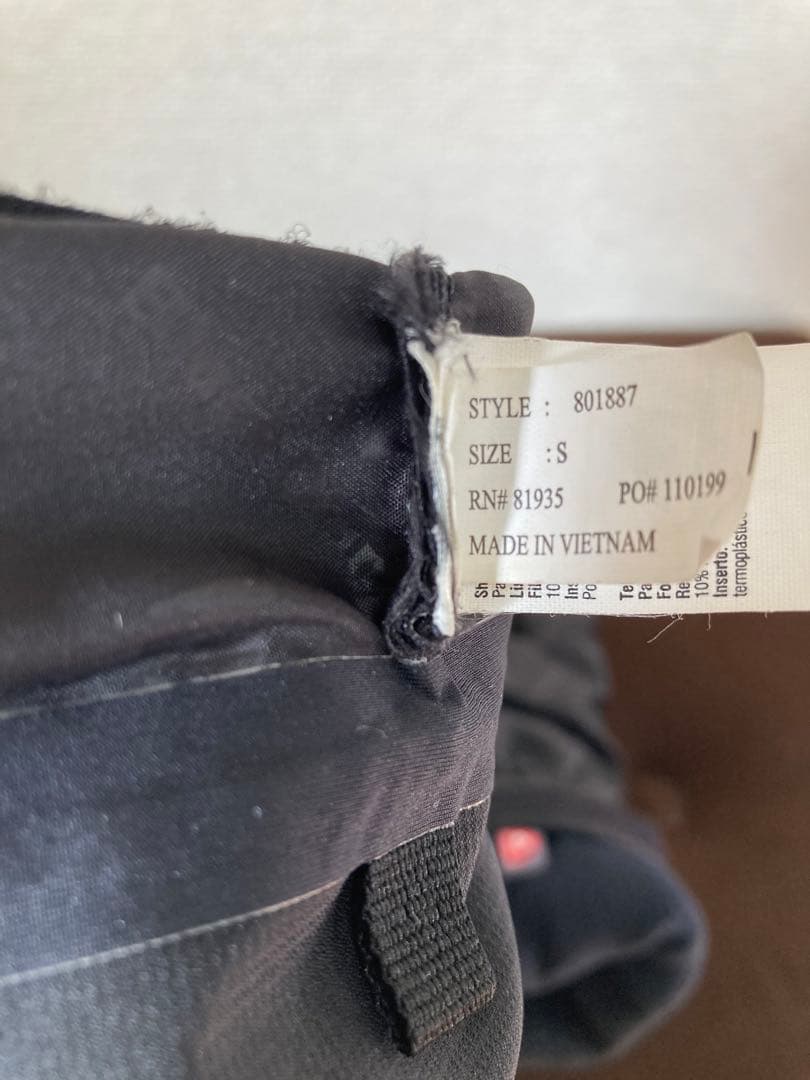  グローブ　ソロイスト