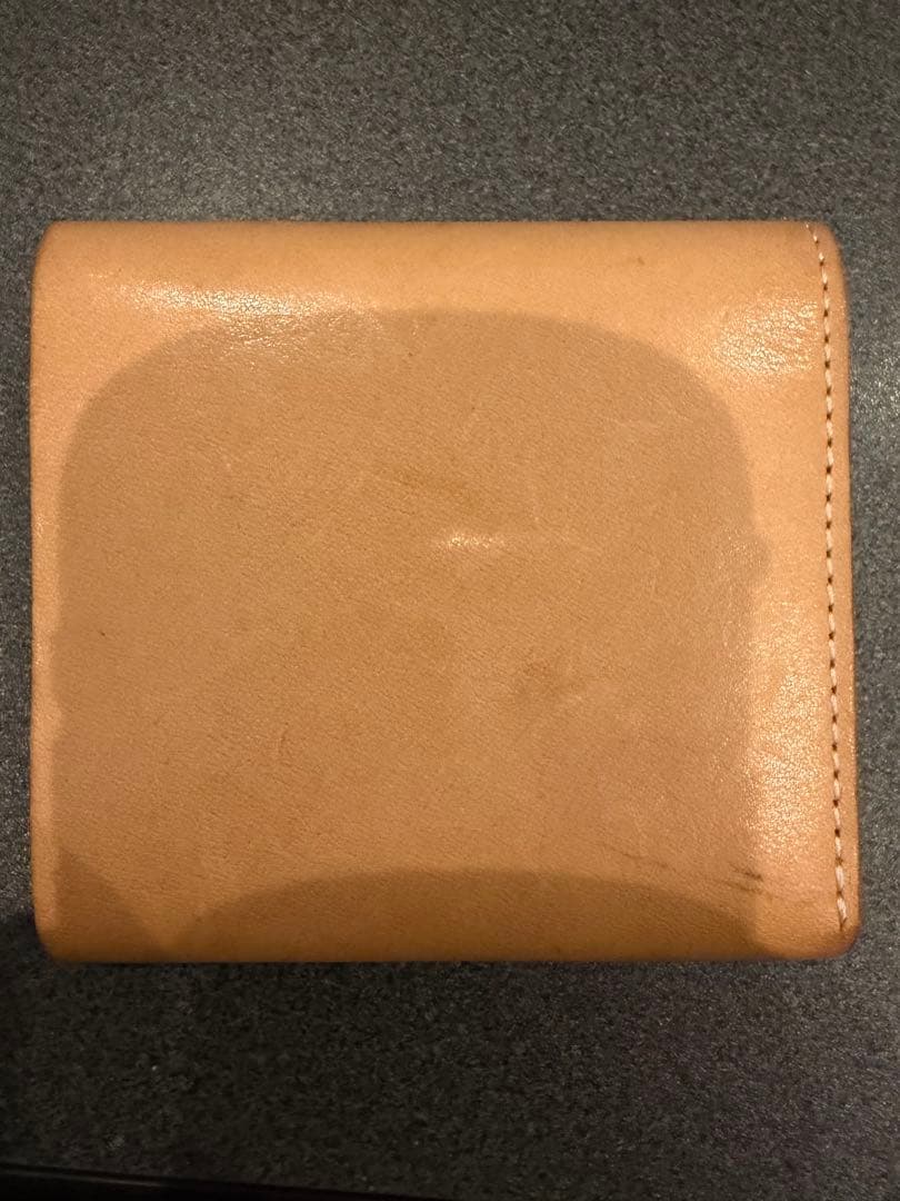 エンダースキーマ　本革　財布　ナチュラル　ベージュ　折り財布