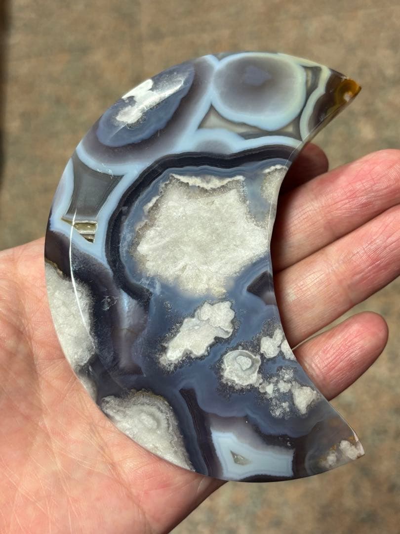 夜桜瑪瑙　夜桜メノウ　黒桜瑪瑙　ムーン型　月型　205g とても綺麗　インテリア