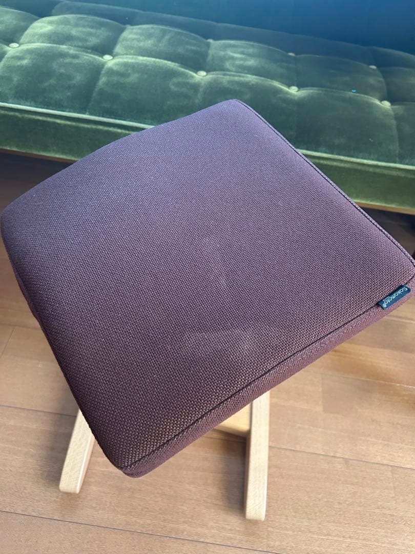 姿勢矯正　腰痛対策　バランスシナジー　スクエア