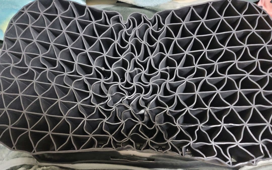 【美品】羊のいらない枕 極柔 カバー付き