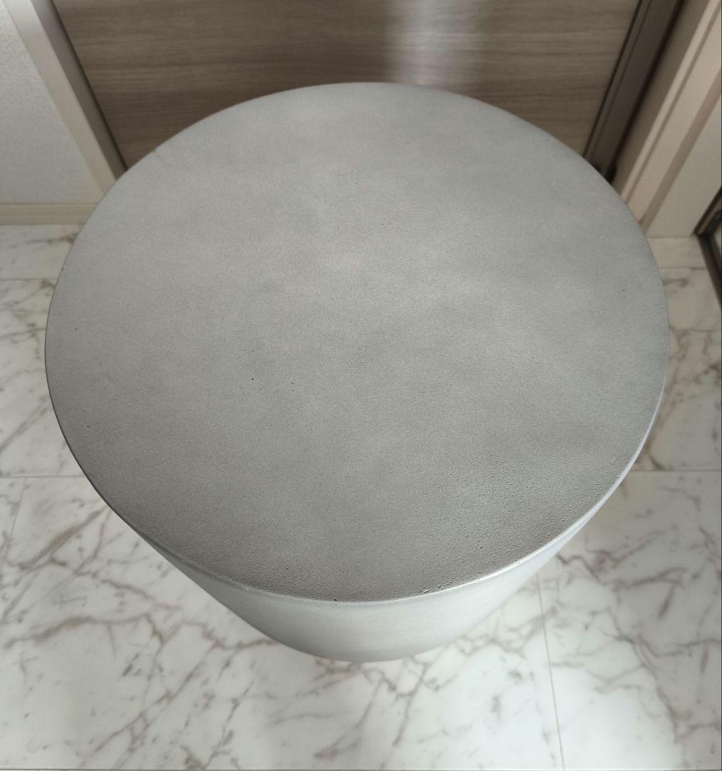 グラオ　サイドテーブル