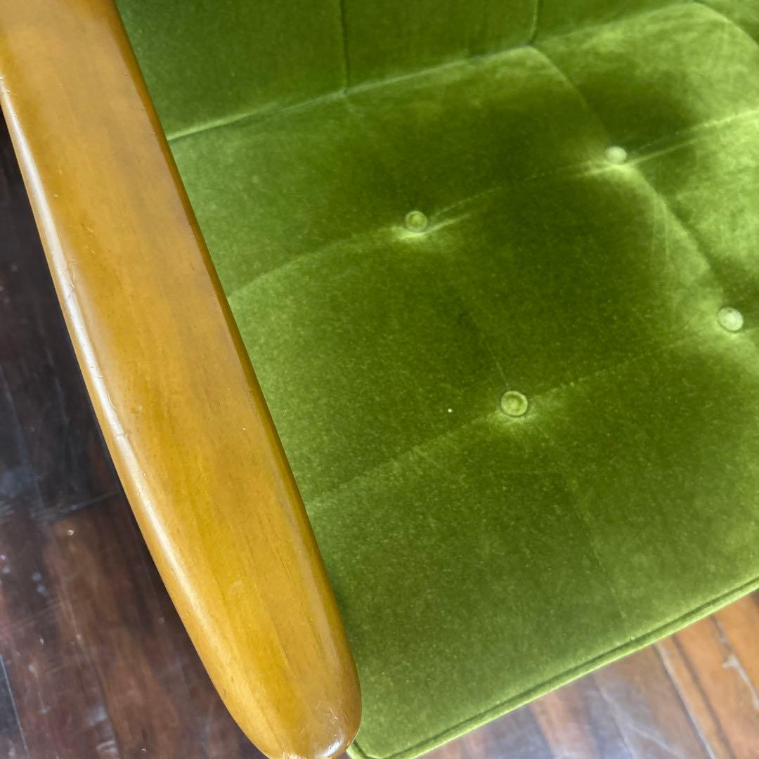 カリモク60 グリーン　ソファ 2人掛け【宮崎県まで引き取りでお願いします】