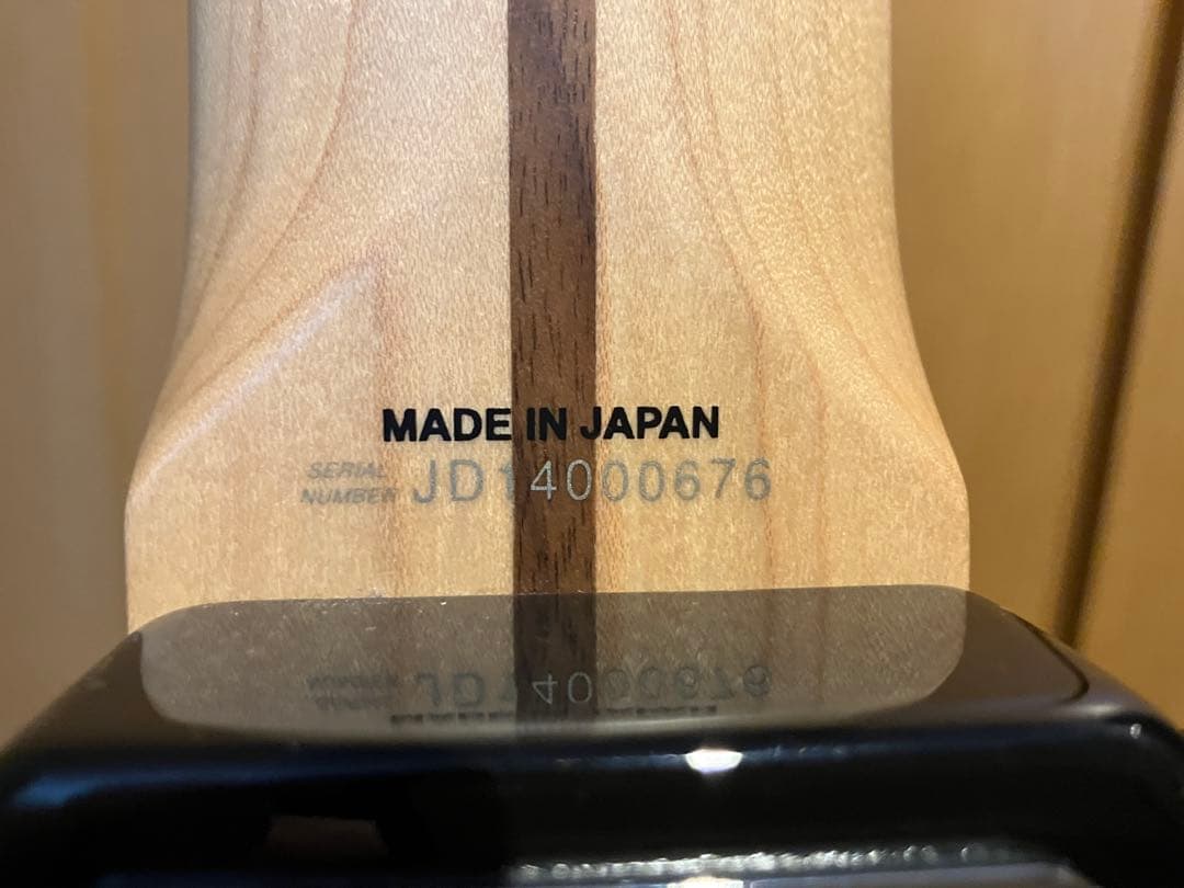 ベース Fender Jazz Bass