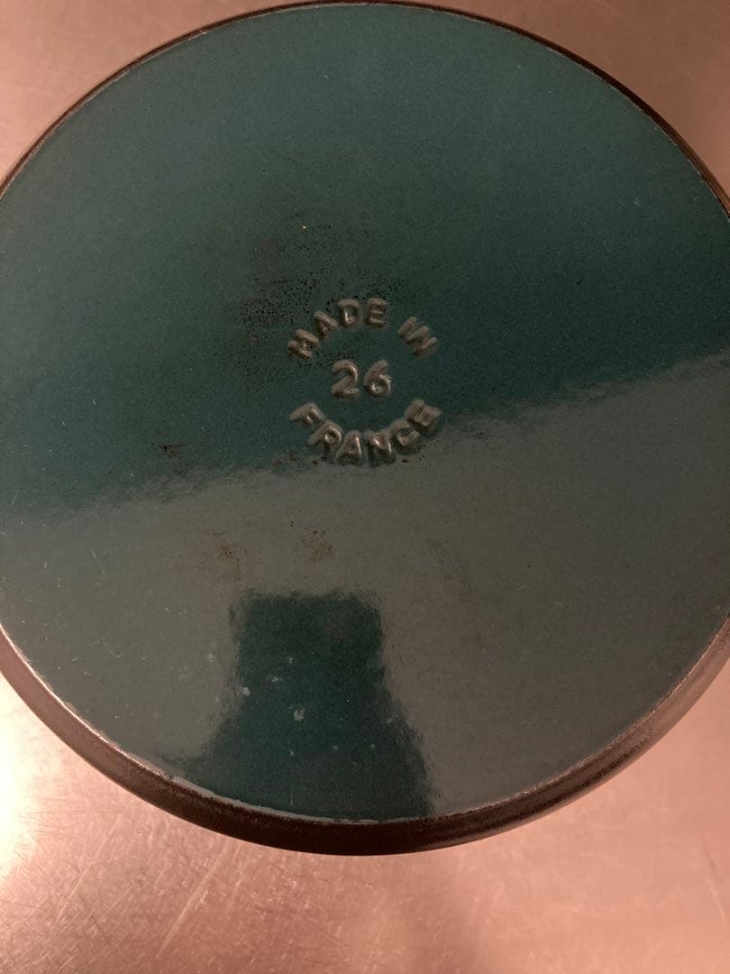 リエです　STAUB 26cm 黒