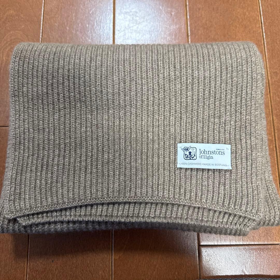 JOHNSTONS OF ELGIN カシミヤマフラー リブ編み　　ベージュ