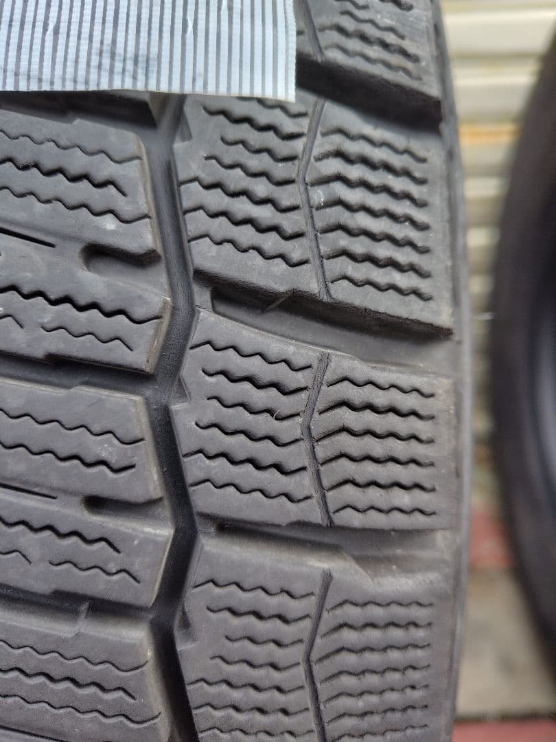 ダンロップ ウインターマックス 215/65R16 2022年製