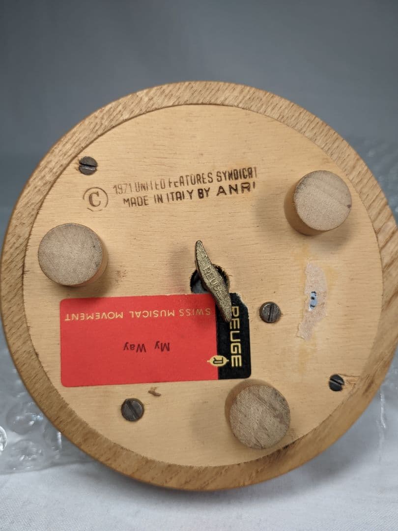 希少品 アンリ社製 ANRI スヌーピー アイスホッケー 木彫り人形オルゴール