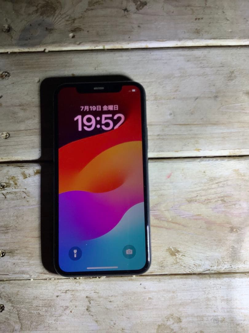 Apple iPhone 11 Pro ミッドナイトグリーン 本体