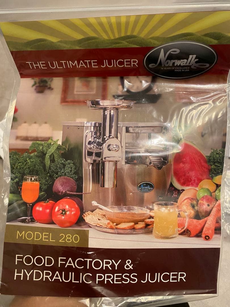 美品Norwalk（ノーウォーク）コールドプレスジューサー Model 280