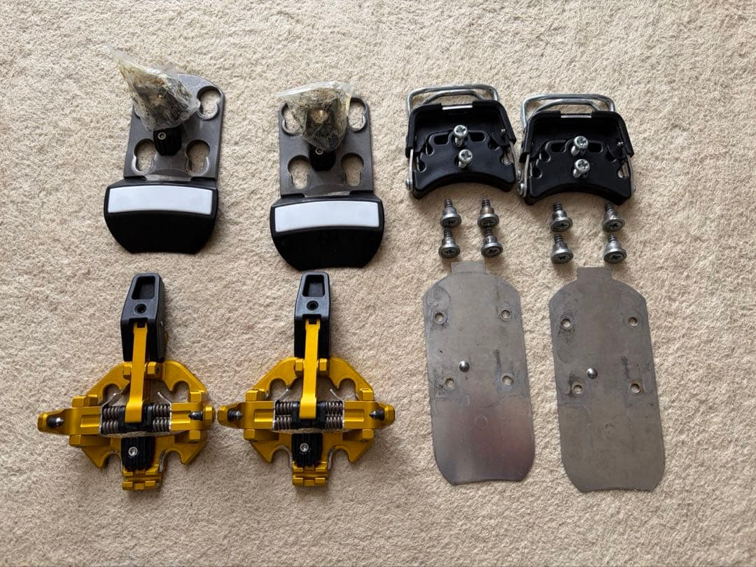 【2/7まで】CAST FREE TOUR LOOK PIVOT