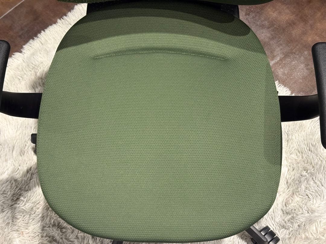 ①KOKUYO コクヨ　デスクチェア　オフィスチェア　イングチェア　H