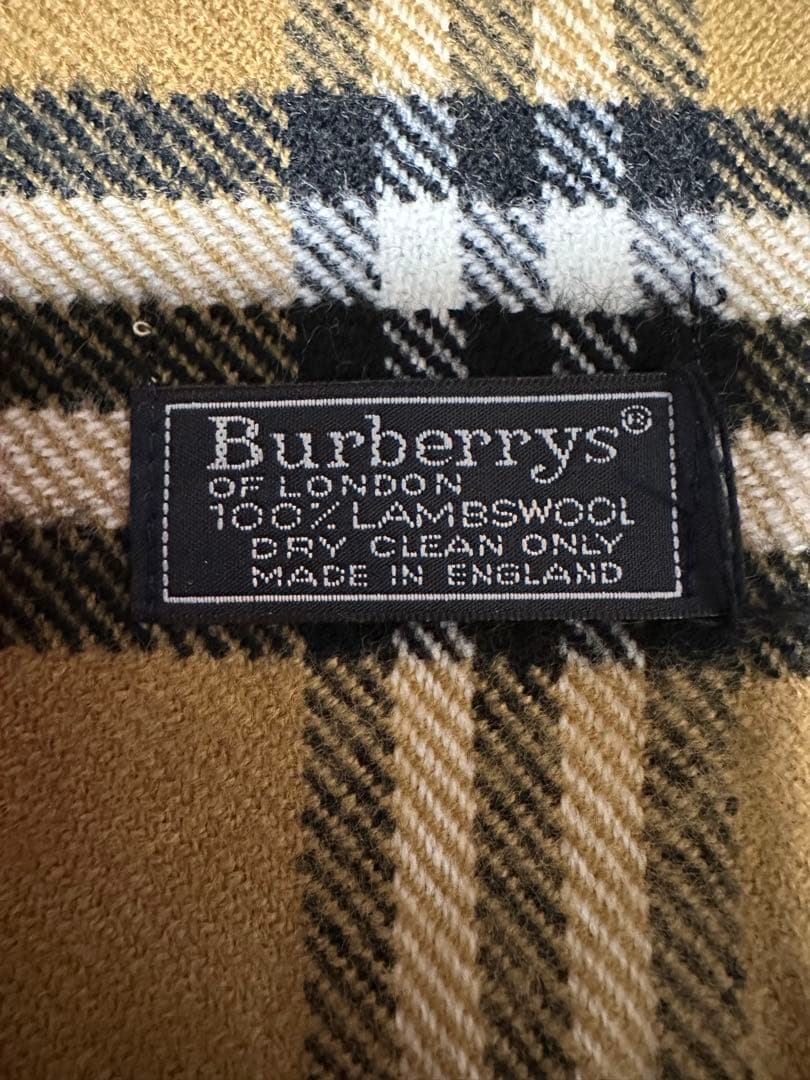Burberryマフラー　新品　未使用 タグ付き　イングランド製　ベージュ