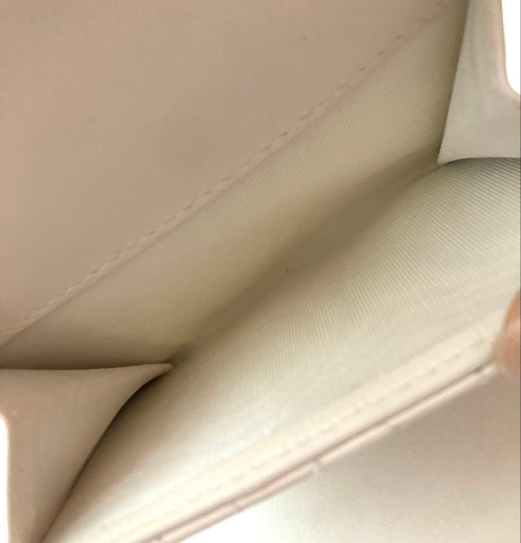 【日本限定】⭐︎Lady Dior Lotus⭐︎ウォレット⭐︎三つ折り⭐︎ホワイト