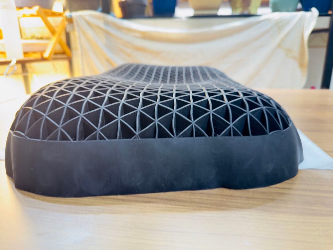 【美品★即日発送】ヒツジのいらない枕　プレミアム　枕カバー2種付　3点セット