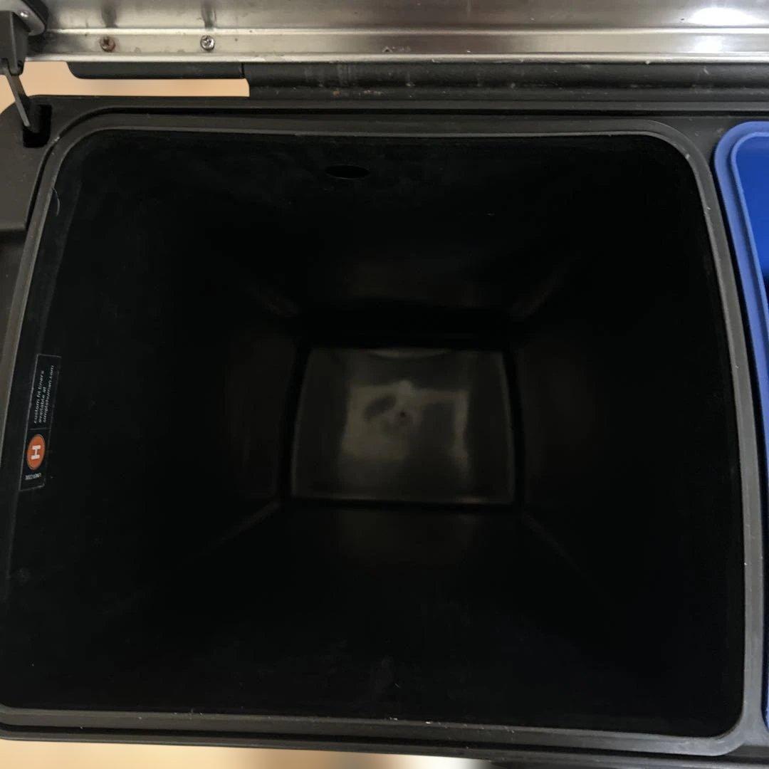 シンプルヒューマン・ペダル式ゴミ箱　分別タイプ　CW2007 46L