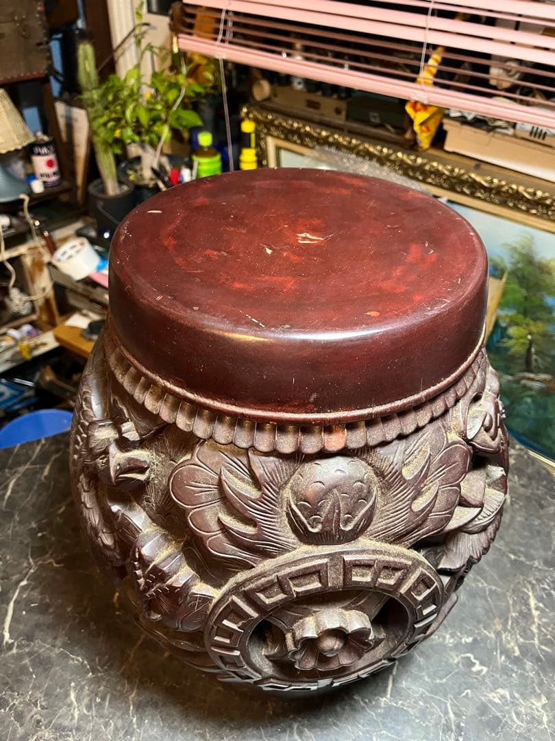 中国木彫椅子 龍 、鳳凰 、彫刻 、縁起物 、スツール マホガニー中国樽