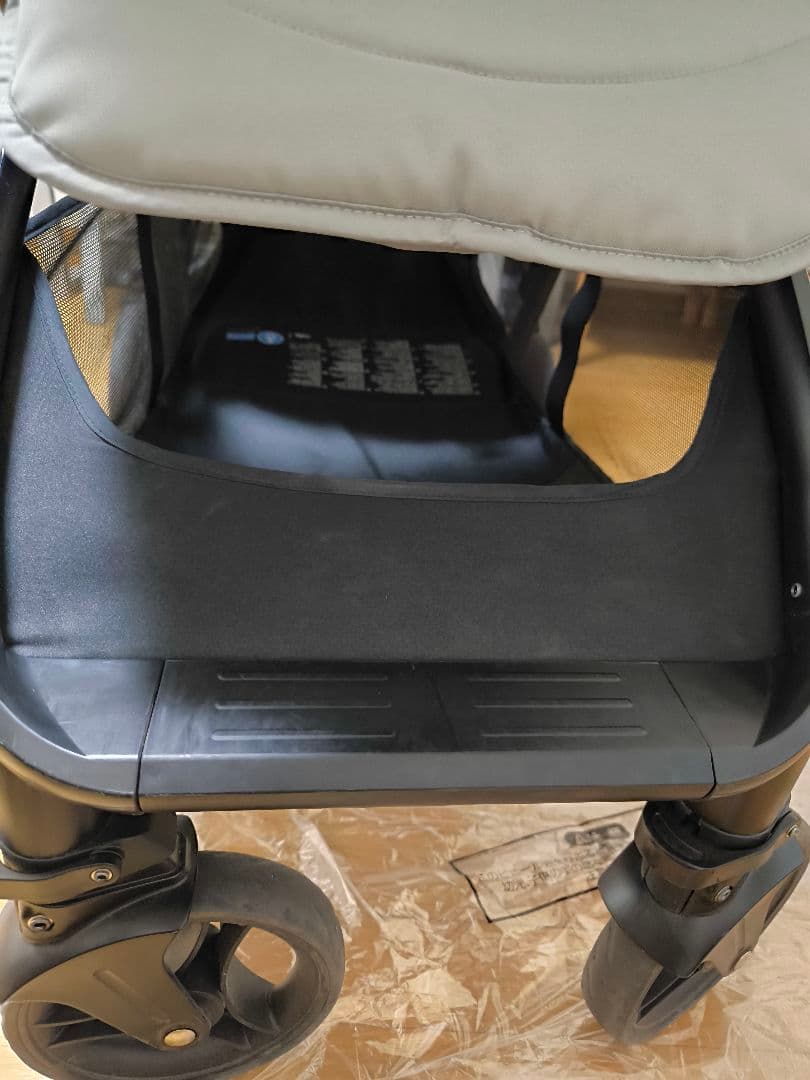【美品／半年使用】Joie(ジョイー) 二人乗りベビーカー エヴァライトデュオ