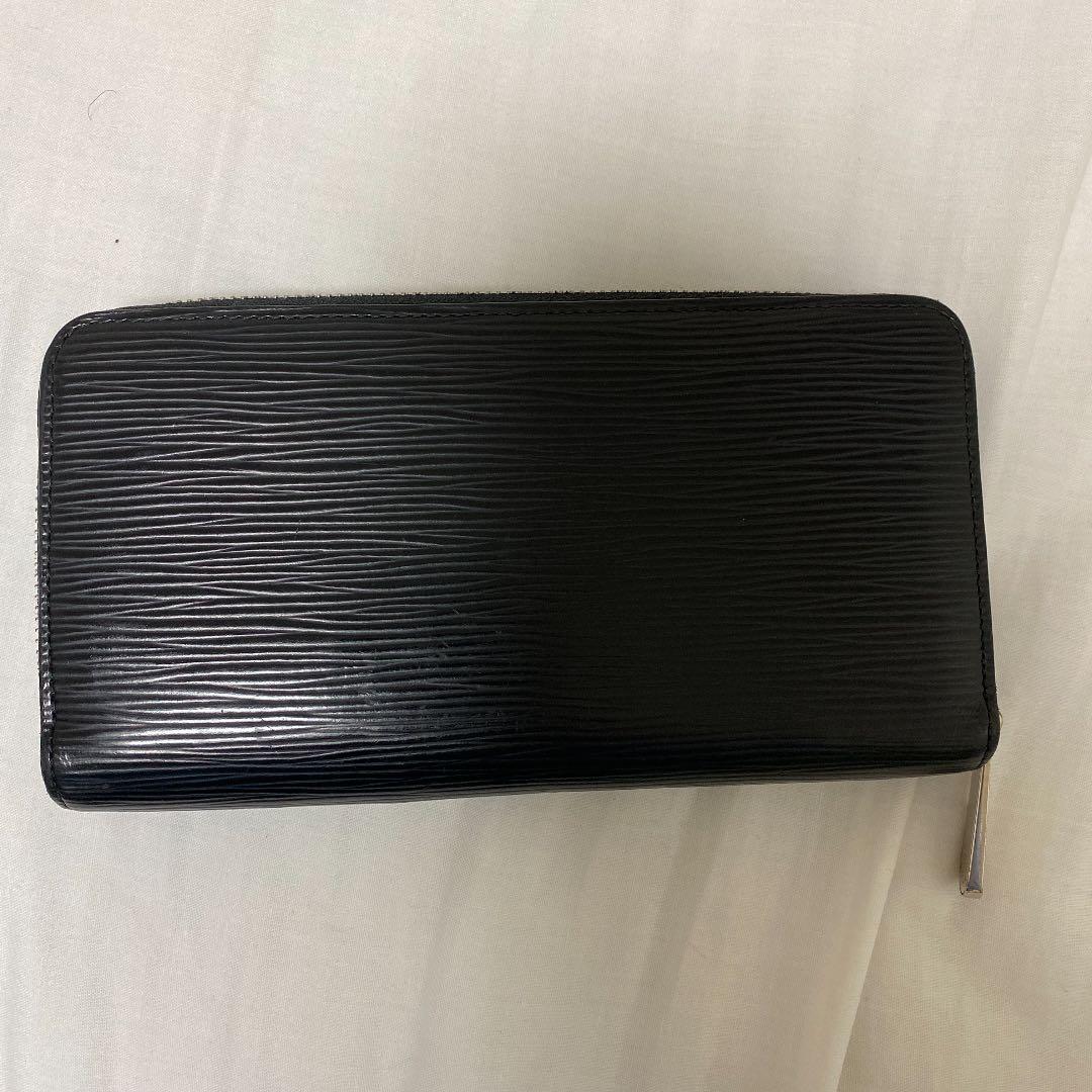ルイヴィトン エピ 二つ折り財布