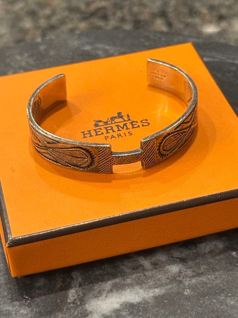 HERMES トゥアレグ　バングル　T4 タコルテ