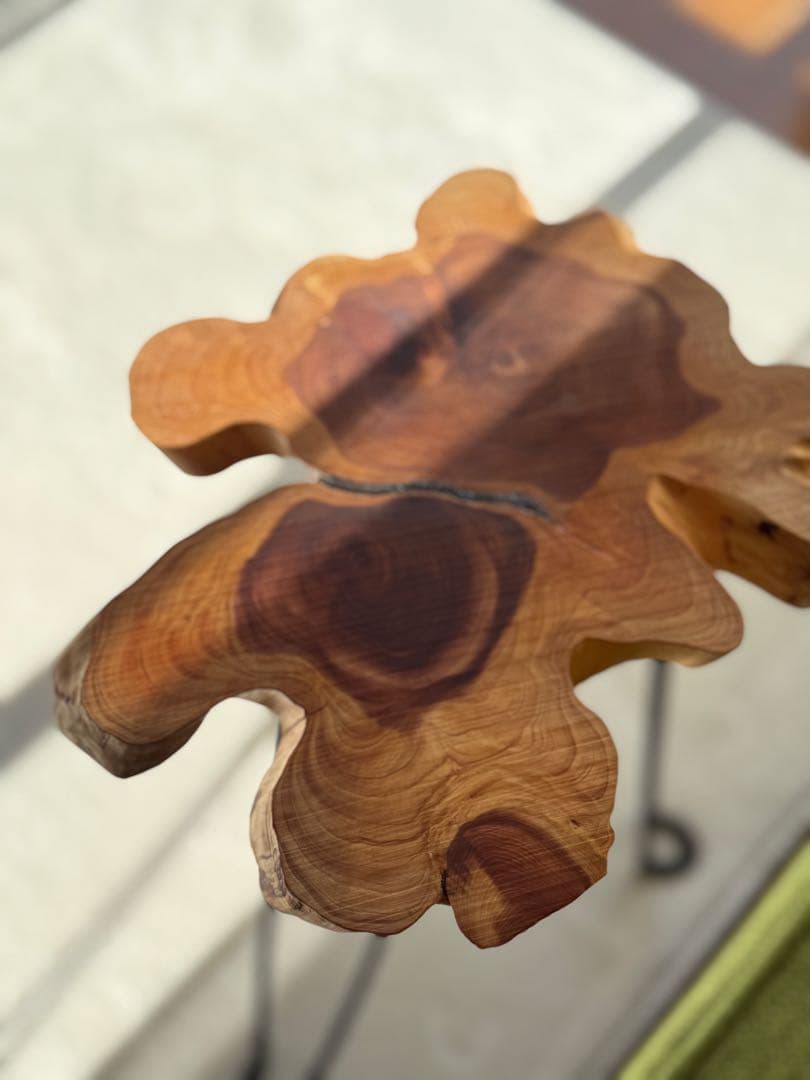 ミニ　コーヒーテーブル　サイドテーブル　切り株　K003