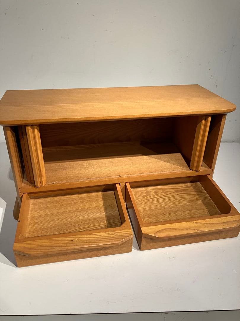 多目的、蛇腹シャッター付き 木製 ラック CDラック、小物入れ、収納棚、レトロ