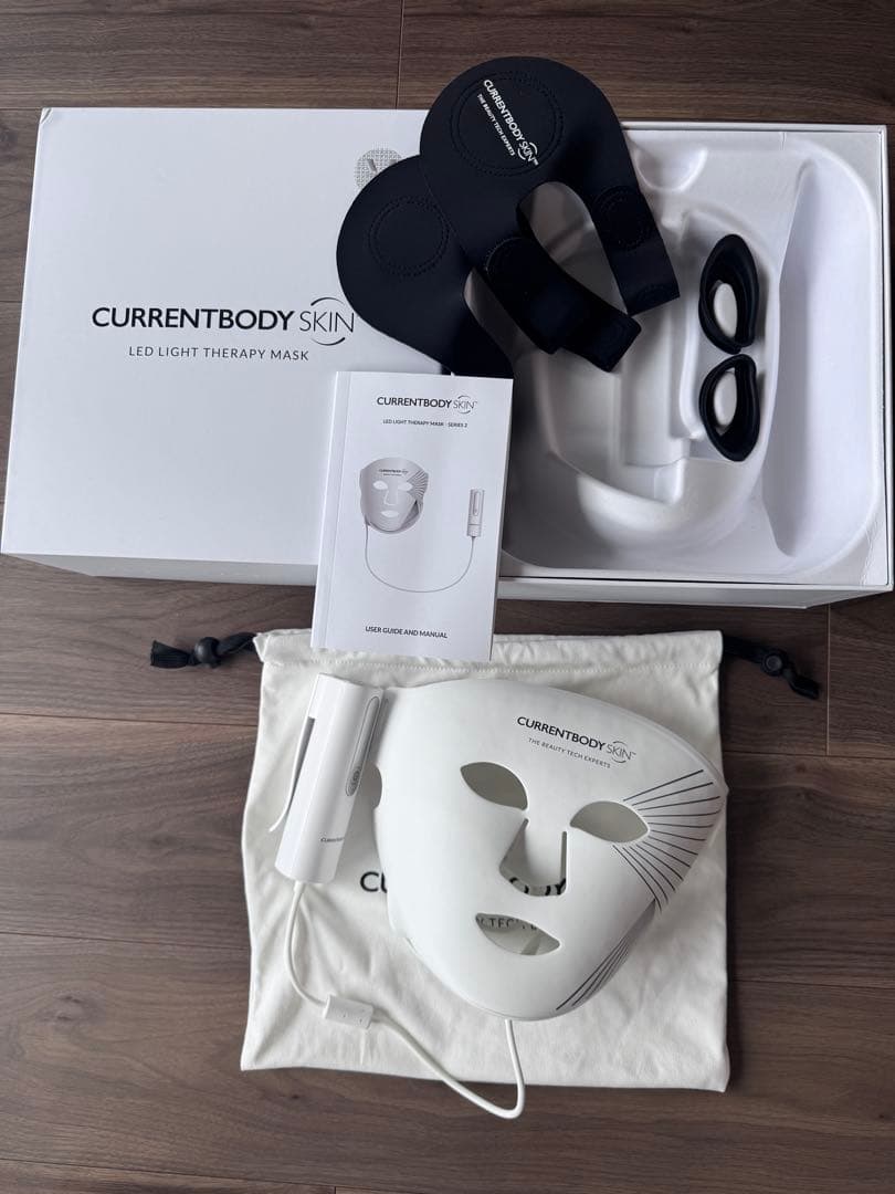 新品未使用CURRENTBODY SKINTLEDライトセラピーマスクシリーズ2