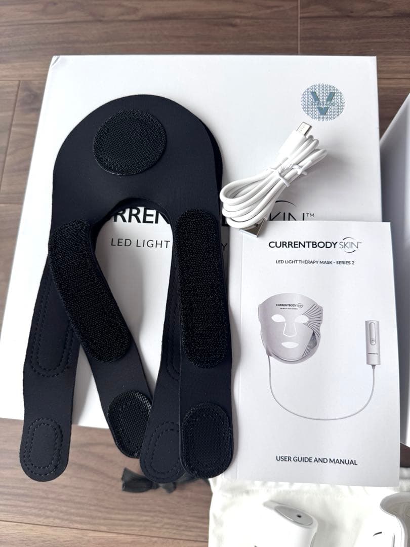 新品未使用CURRENTBODY SKINTLEDライトセラピーマスクシリーズ2