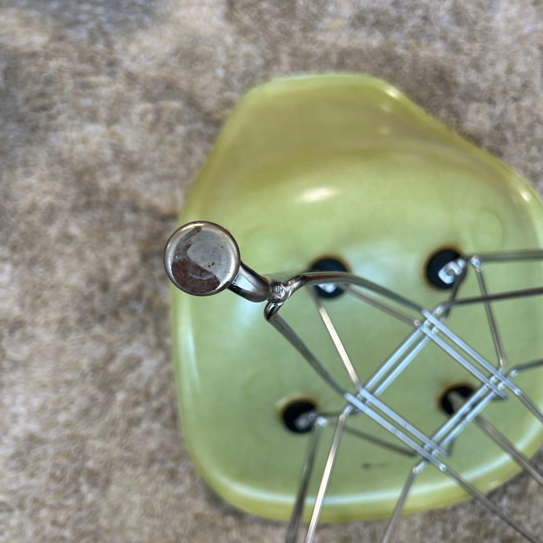 イームズ　MODERNICA サイドシェルチェア エッフェルベース　グリーン