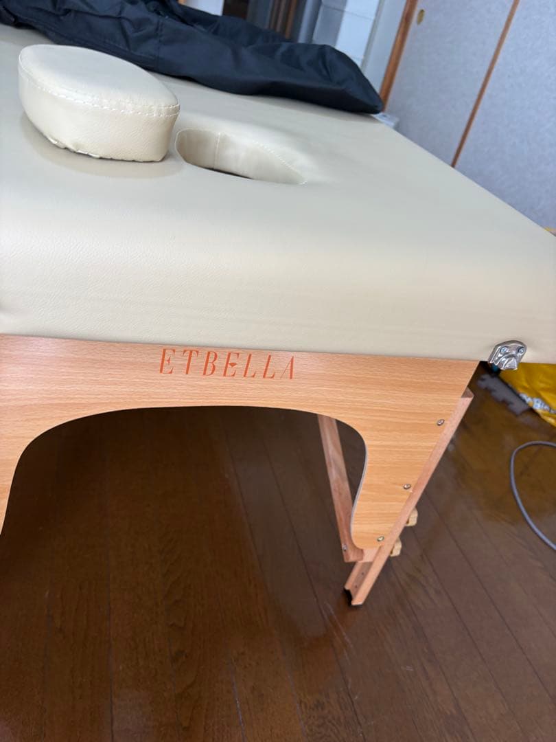ETBELLA 折りたたみマッサージベッド 専用キャリーバッグ付き