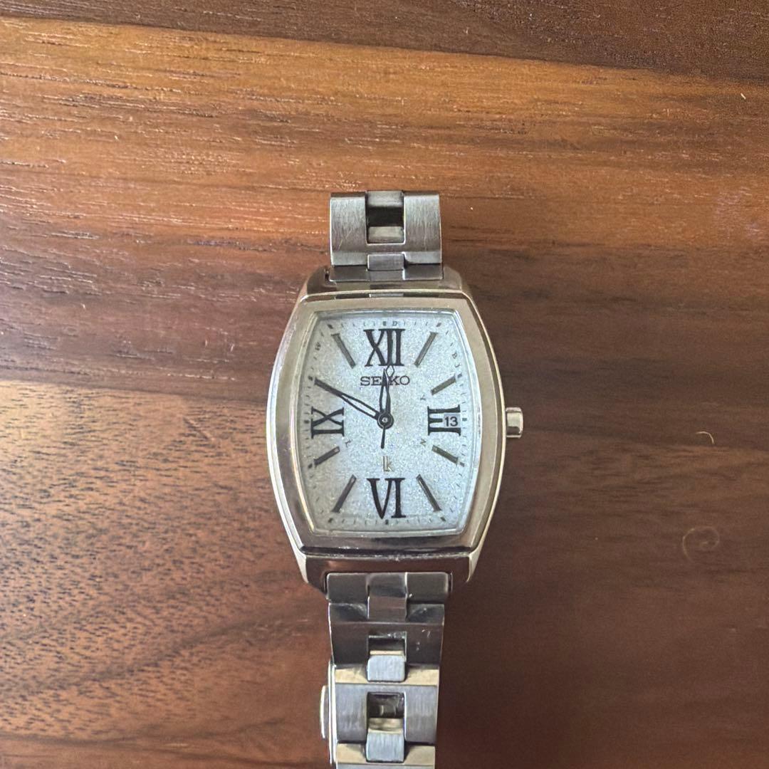 不動品　セイコーLk ラメ文字盤 レディース腕時計 1B22-0AP0