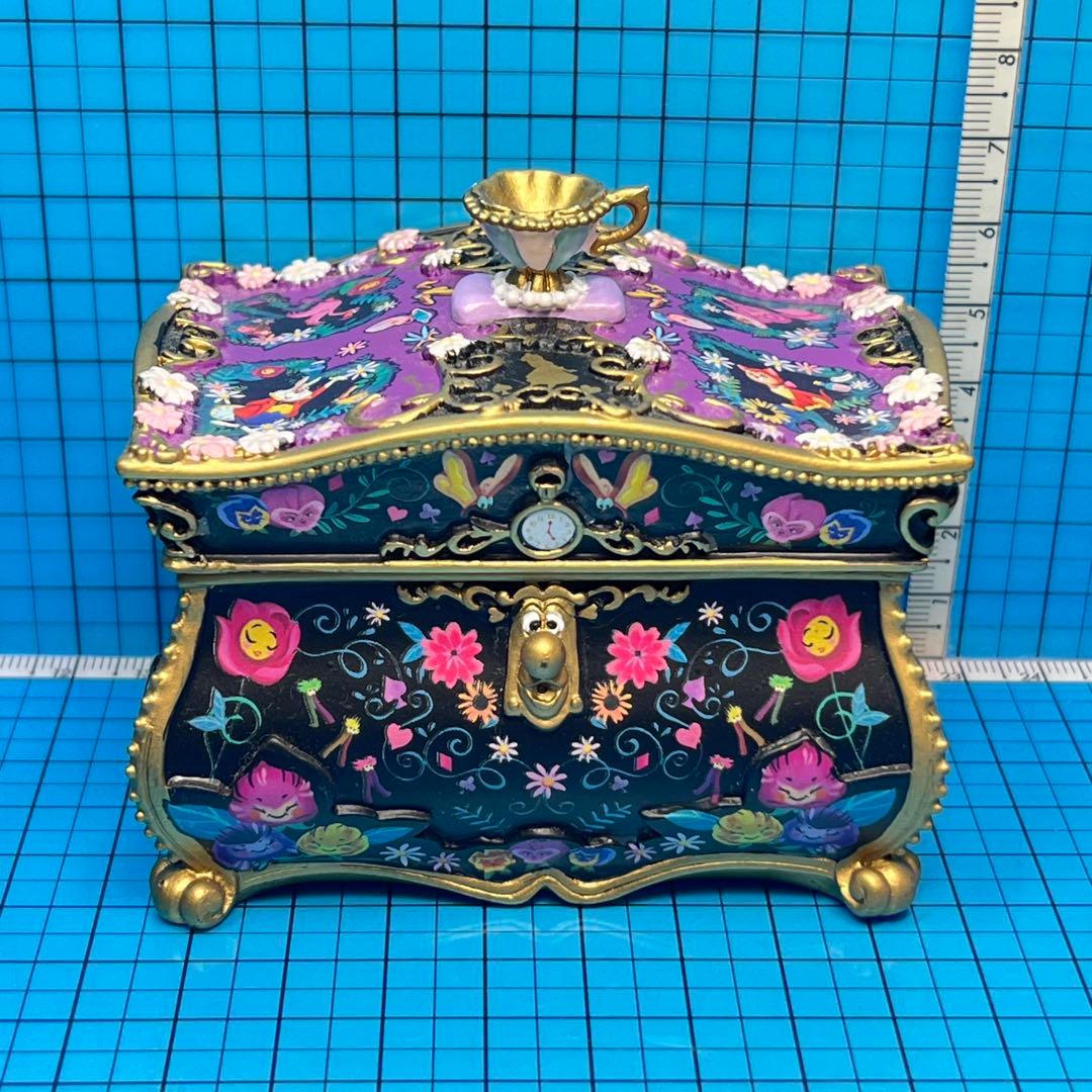 希少　限定品　不思議の国のアリス　ジュエリーボックス　ディズニー　かわいい