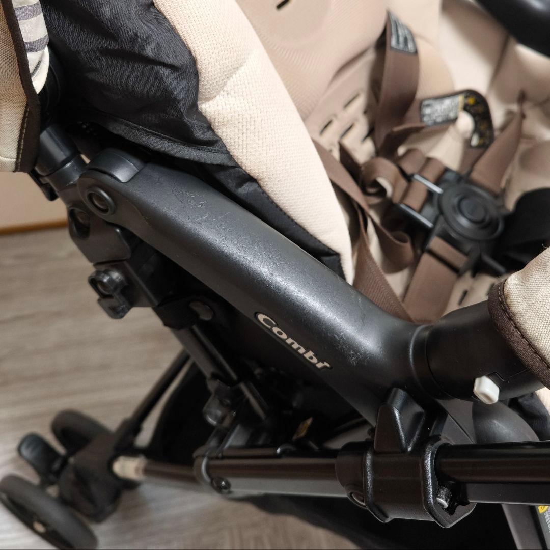 コンビ ベビーカー スゴカルα 4キャス Light エッグショック HT