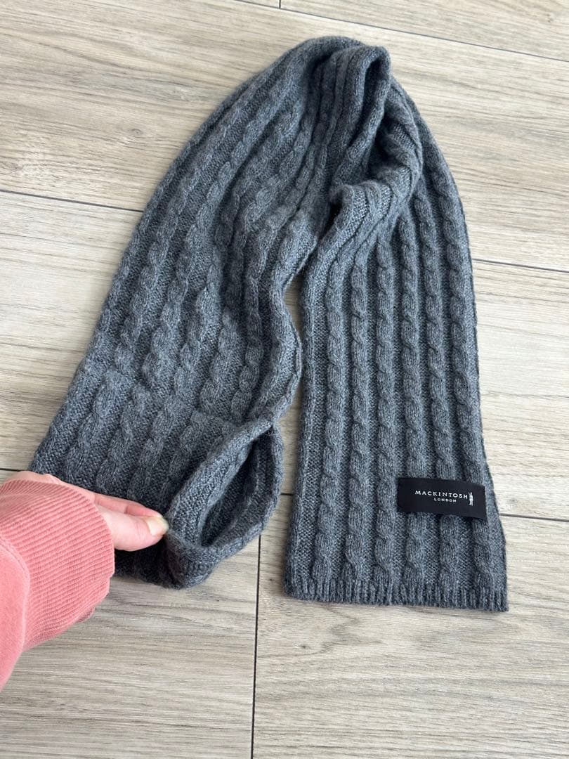 【美品】MACKINTOSH LONDONカシミヤ100％ケーブル編みマフラー